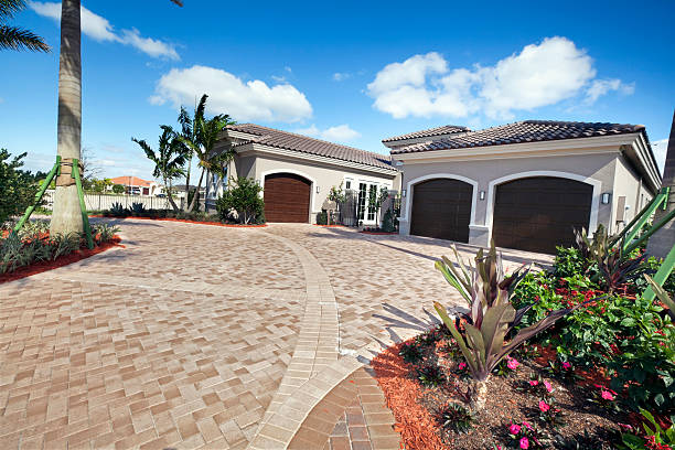 Best Driveway Paving Company  in St Hedwig, TX